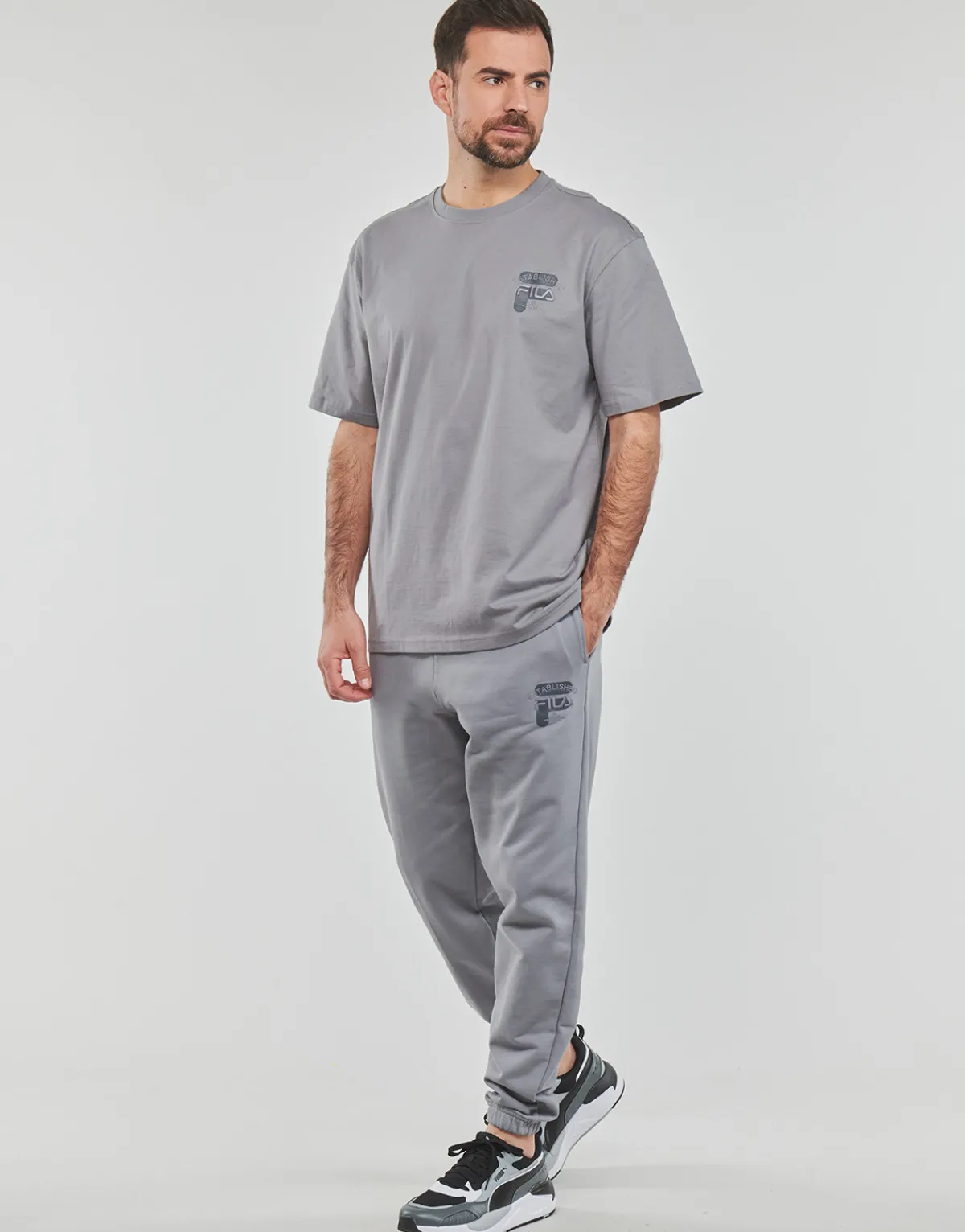 Fila BADRA RELAXED SWEAT PANTS-Homme Joggings & Survêtements