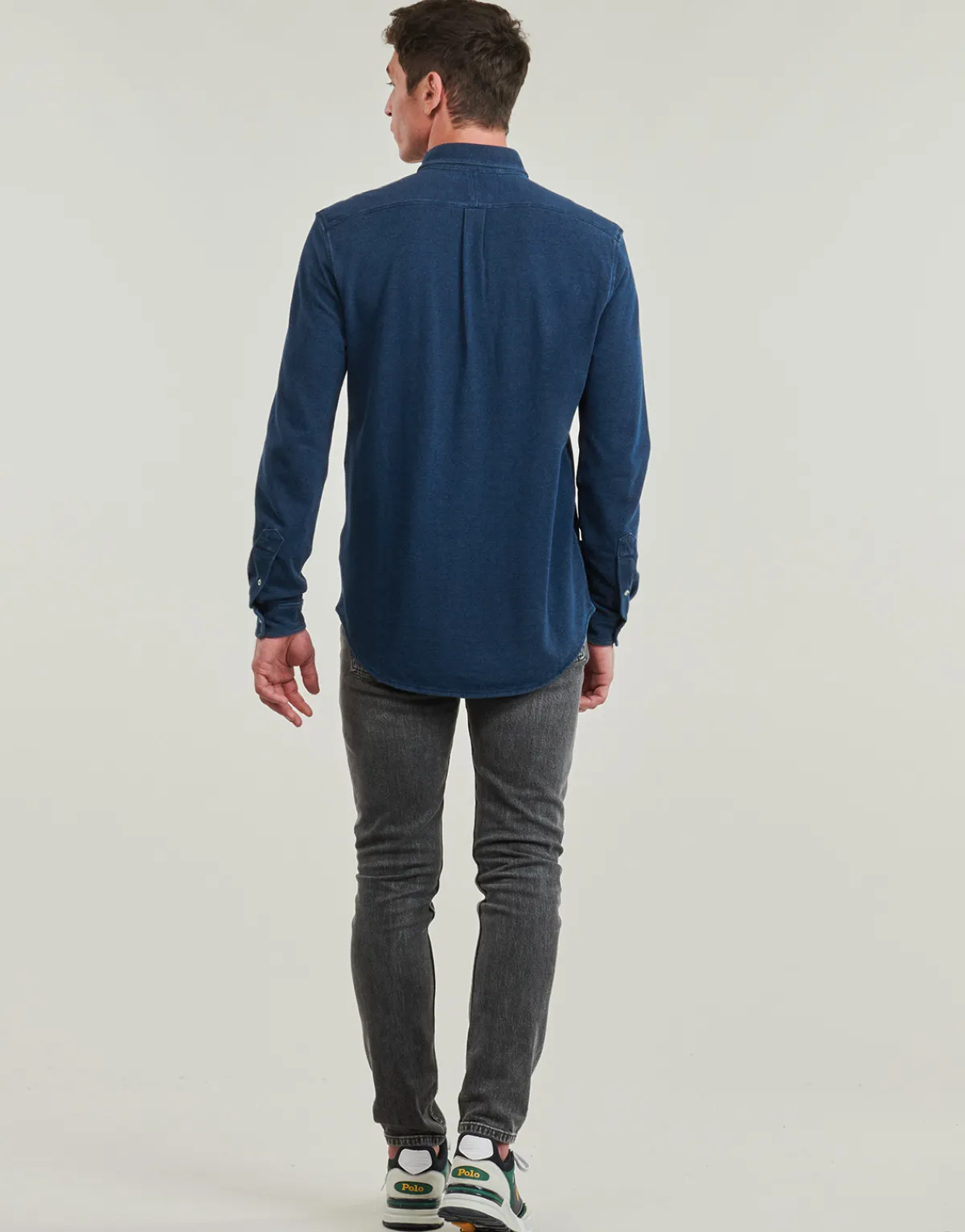 Polo Ralph Lauren CHEMISE AJUSTEE COL BOUTONNE EN POLO FEATHERWEIGHT-Homme Chemises