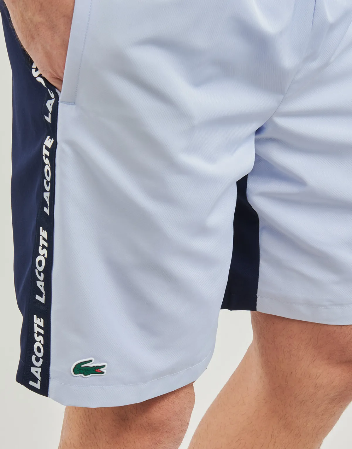 Lacoste GH7443-Homme Shorts & Bermudas
