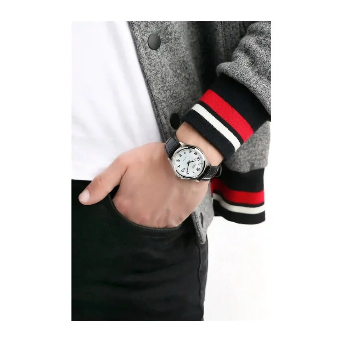 Casio MTP1183E7B-Homme Montres