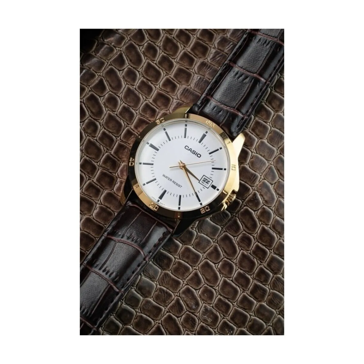 Casio MTPV004GL7A-Homme Montres