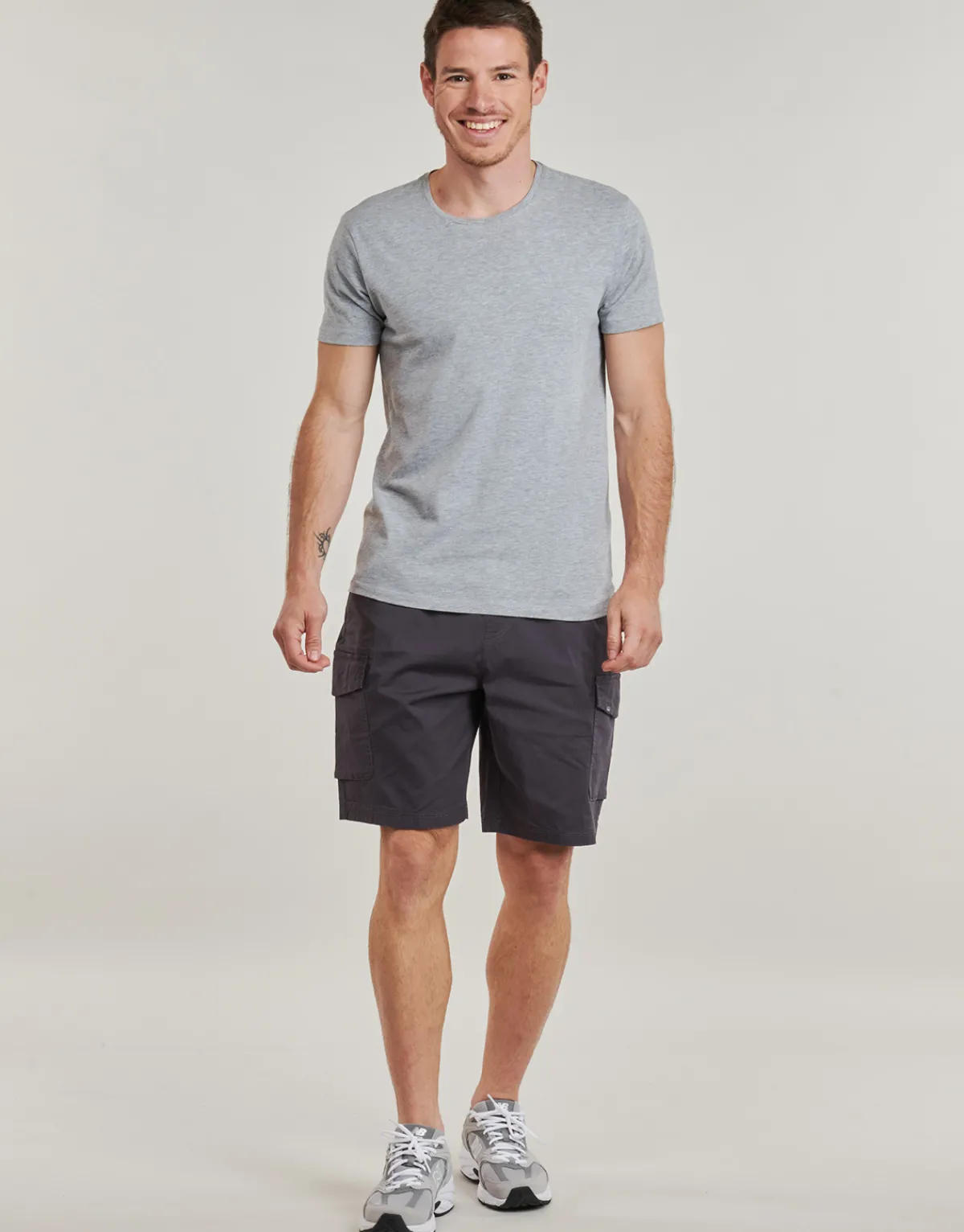 Oxbow R1OTIKO-Homme Shorts & Bermudas