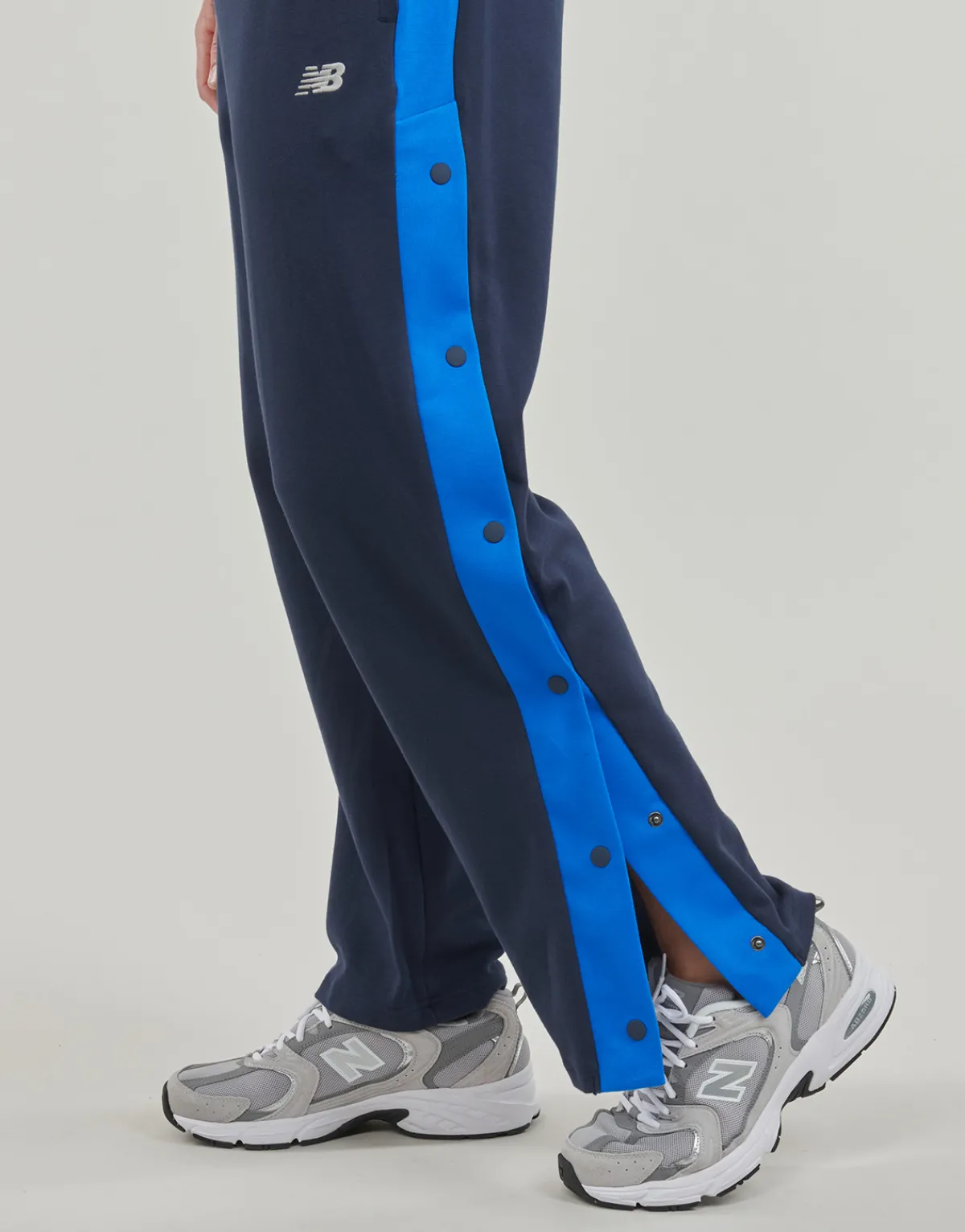 New Balance SGH BASKETBALL TRACK PANT-Homme Joggings & Survêtements